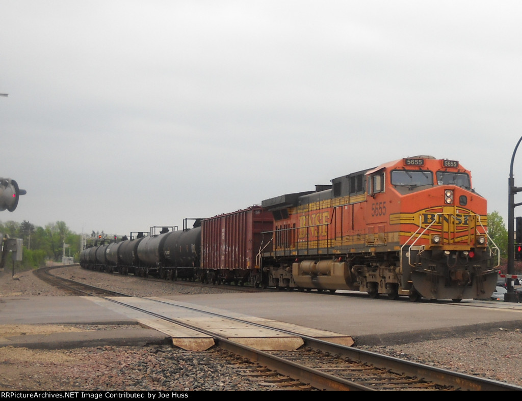 BNSF 5655 DPU